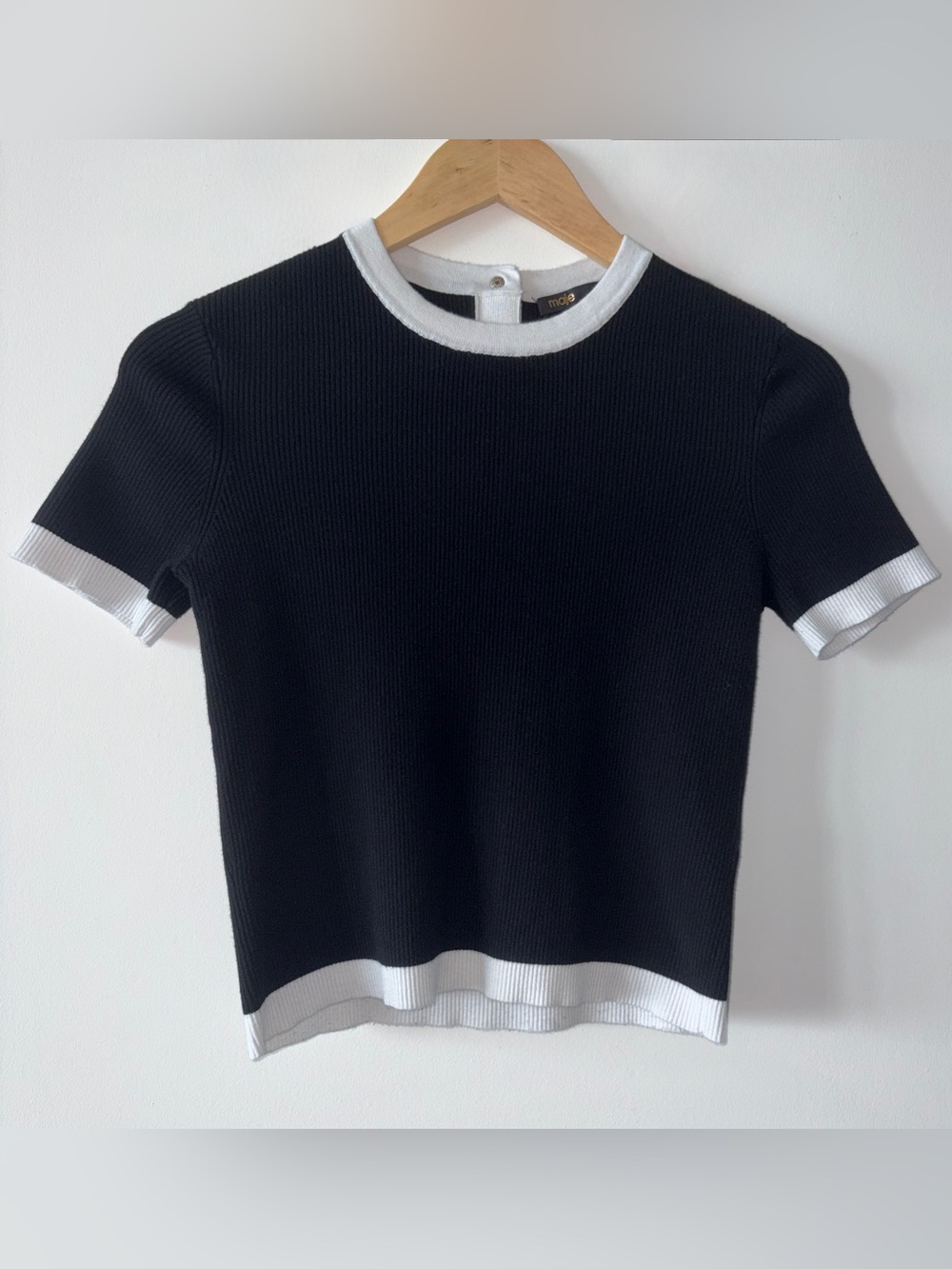 Maje Knit Short Sleeve Top With White Trim